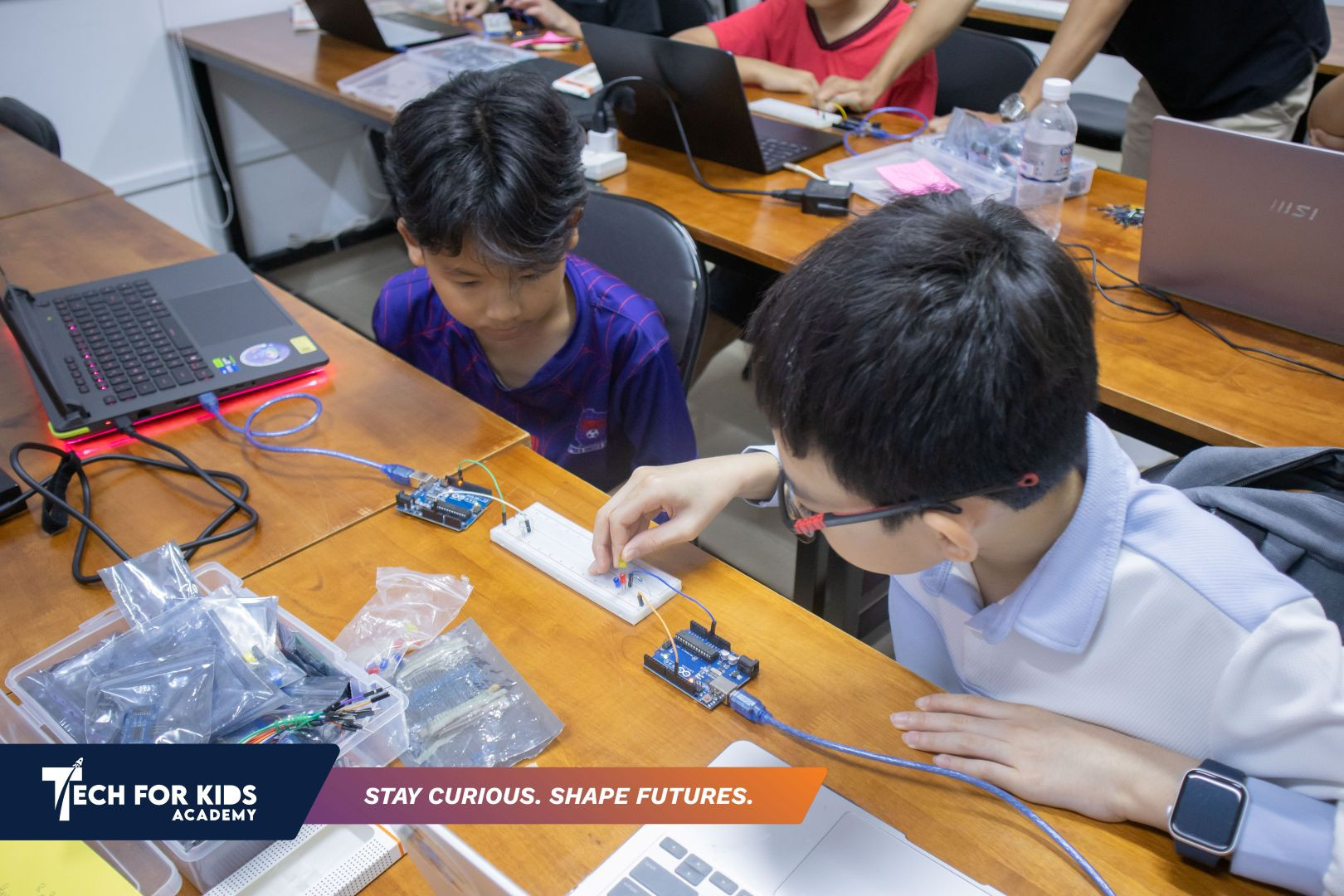 Maker with Arduino Creations